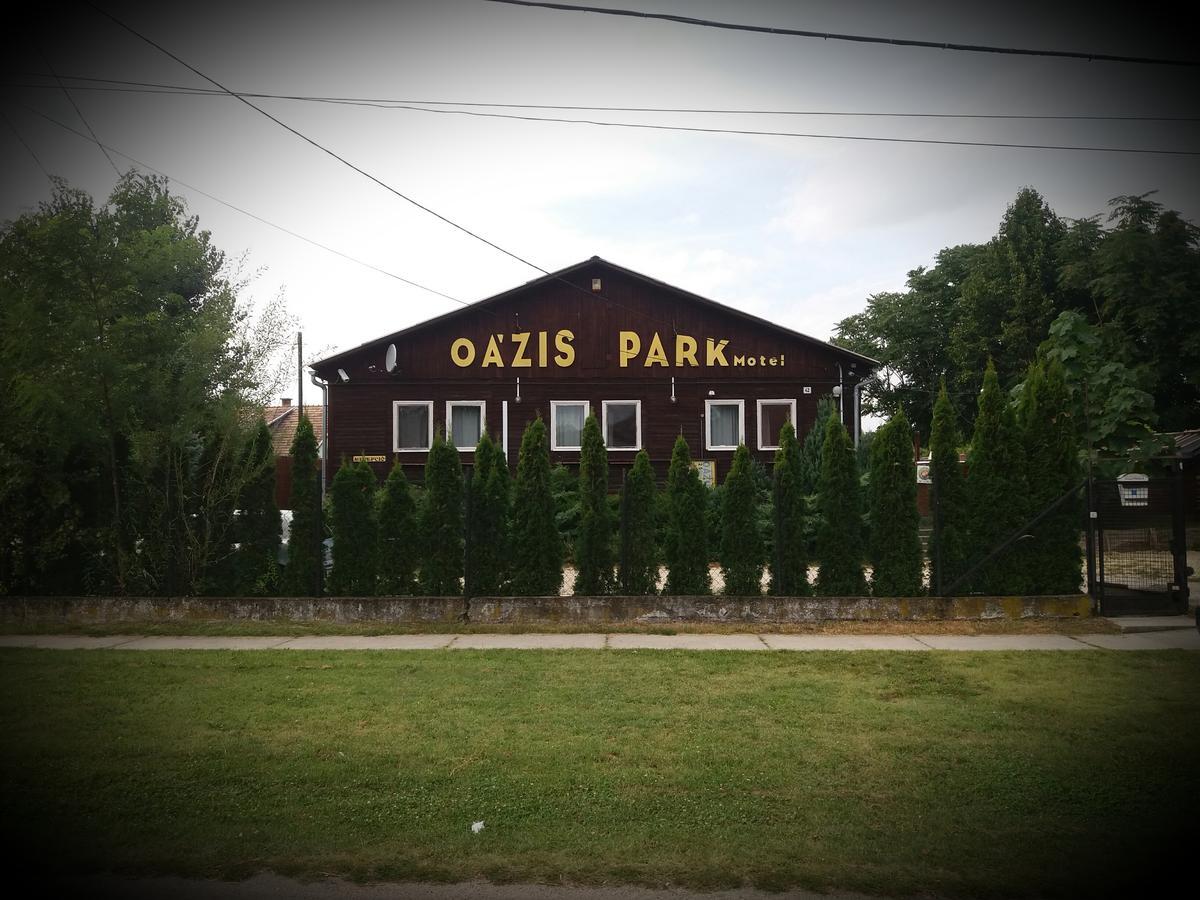 Oazis Park Motel Ráckeve Dış mekan fotoğraf